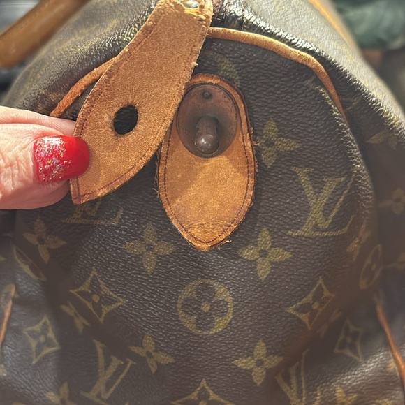 Louis Vuitton authentic keepall  45 with COA - Picture 4 of 13